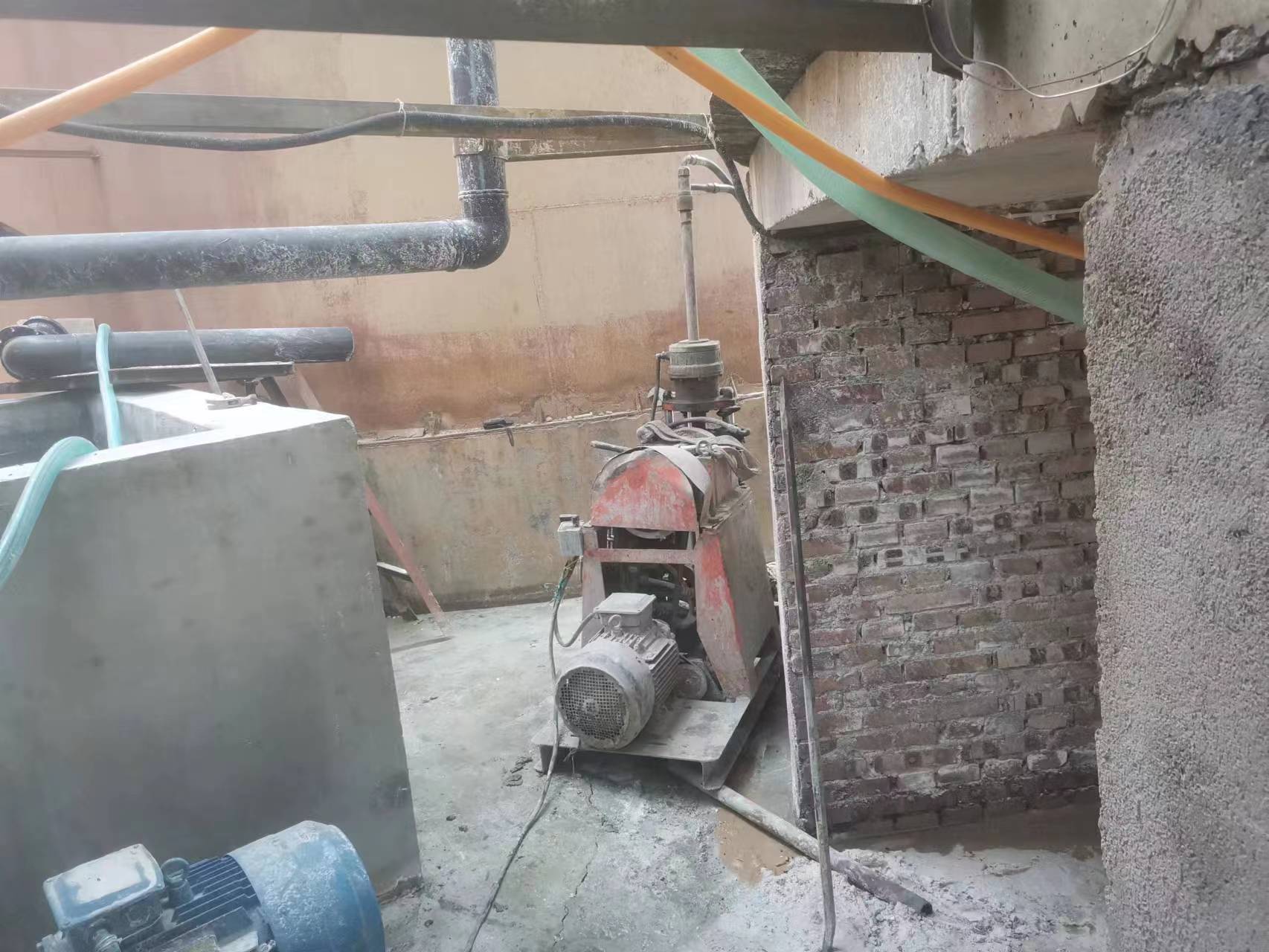 吊罗山乡厂房基础注浆